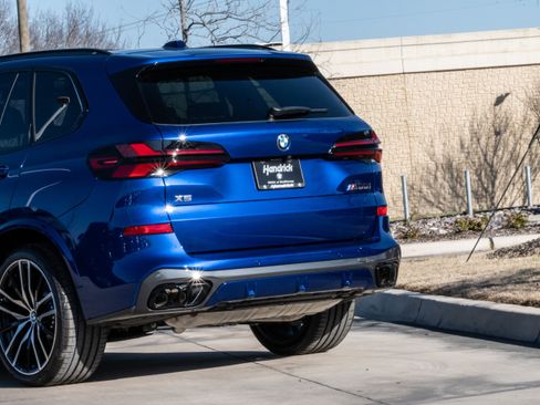 New 2026 BMW X5 M60i image 5