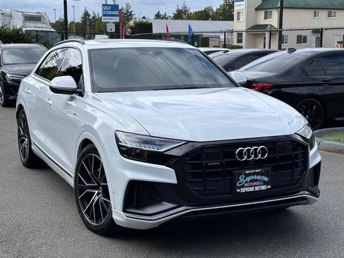 Used 2019 Audi Q8 Prestige w/ Adaptive Chassis Package AWD/4WD image 23