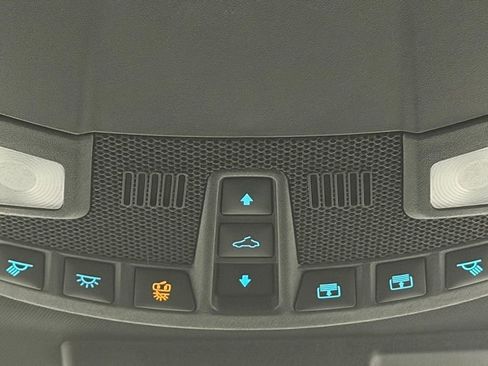 Used 2018 Ford F150 Lariat w/ Equipment Group 502A Luxury image 26