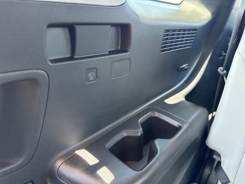 Used 2024 Hyundai Palisade SEL w/ Premium Package image 48