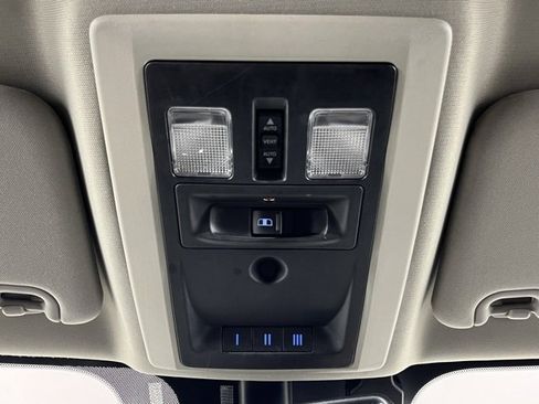 Used 2019 RAM 1500 Big Horn w/ Rambox Value Package image 25