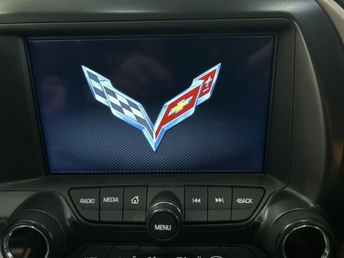 Used 2019 Chevrolet Corvette Stingray image 6