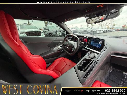 Used 2024 Chevrolet Corvette Stingray Convertible w/ Z51 Performance Package RWD image 27