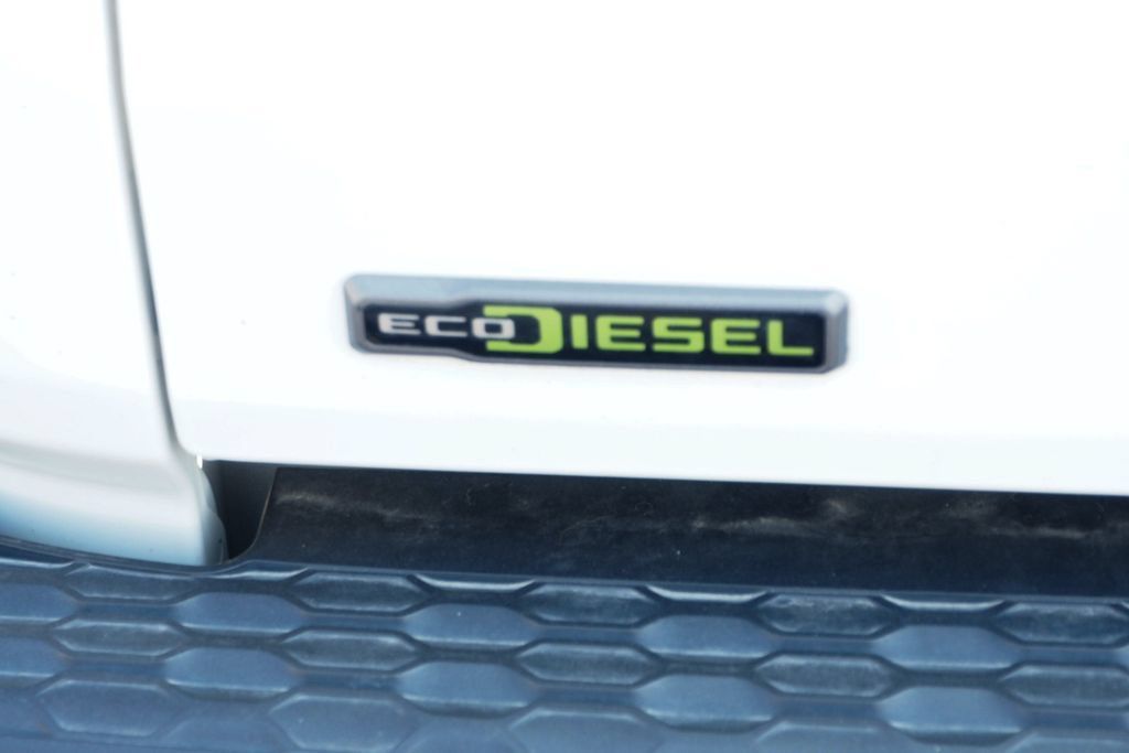 Used 2021 Jeep Gladiator Rubicon AWD/4WD image 18