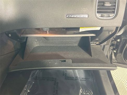 Used 2021 Dodge Charger R/T w/ Performance Handling Group image 30