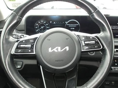 Used 2024 Kia Seltos EX AWD/4WD image 17