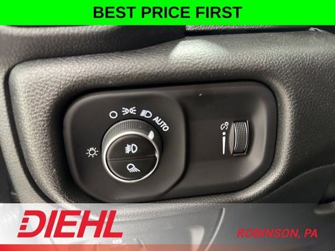 New 2026 RAM 1500 Classic Warlock image 21