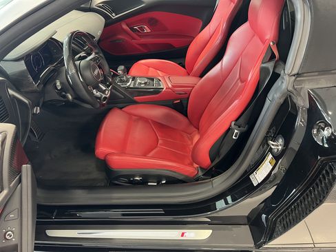 Used 2022 Audi R8 V10 performance image 12