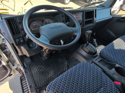 New 2025 Chevrolet Low Cab Forward RWD image 5