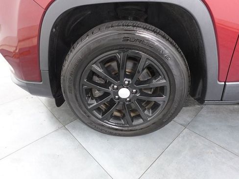 Used 2021 Jeep Cherokee Latitude image 26