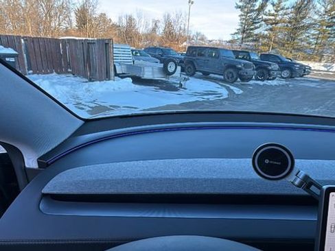 Used 2026 Tesla Model Y Long Range image 14