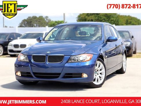 Used 2006 BMW 330xi Sedan AWD/4WD image 1