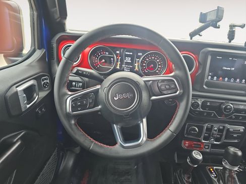 Used 2019 Jeep Wrangler Unlimited Rubicon w/ Safety Group AWD/4WD image 13