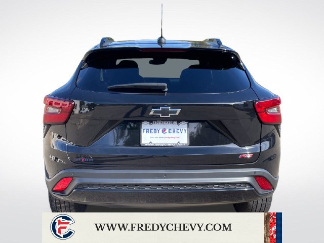 Used 2025 Chevrolet Trax RS w/ Driver Confidence Package FWD image 4