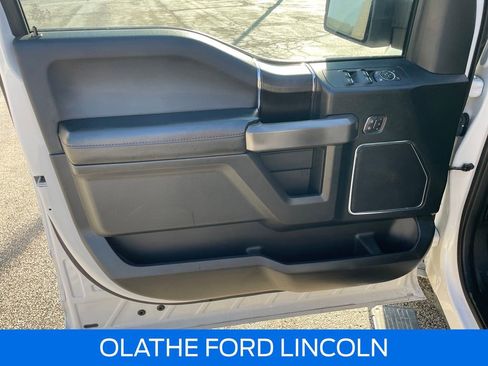 Used 2019 Ford F150 Platinum w/ Equipment Group 701A Luxury image 14