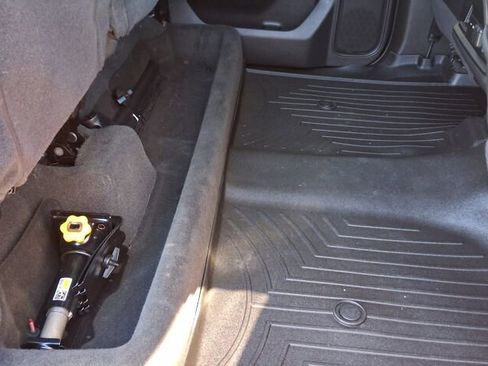 Used 2021 Chevrolet Silverado 1500 RST w/ Convenience Package II image 12