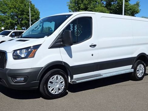 Used 2025 Ford Transit 250 Low Roof w/ Exterior Upgrade Package RWD image 4