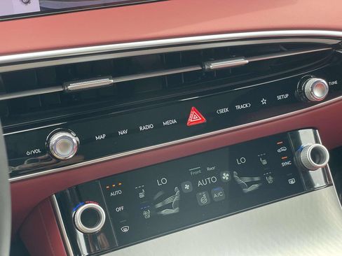 New 2026 Genesis GV70 3.5T Sport Prestige AWD/4WD image 15