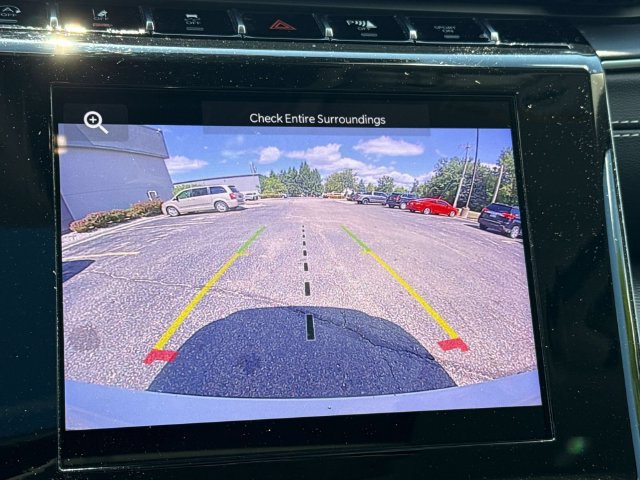 Used 2024 Jeep Grand Cherokee L Laredo AWD/4WD image 25