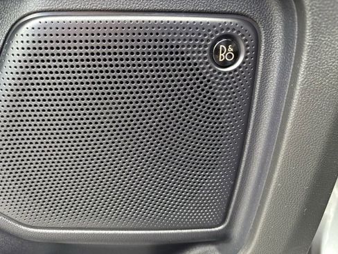 Used 2024 Ford Escape ST-Line Elite w/ Premium Technology Package image 19