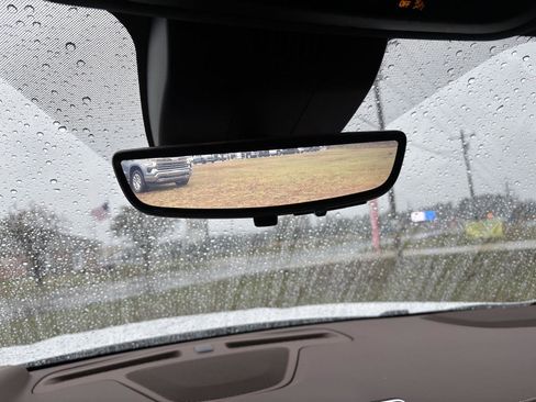 Used 2023 Chevrolet Tahoe High Country image 21