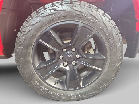 Used 2020 RAM 1500 Big Horn AWD/4WD image 34