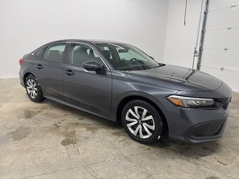 Certified 2024 Honda Civic LX image 3