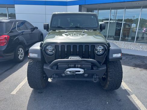 Used 2020 Jeep Wrangler Unlimited Sport AWD/4WD image 2