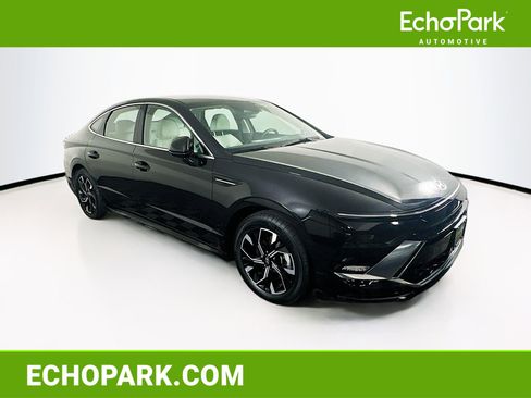 Used 2025 Hyundai Sonata SEL image 1