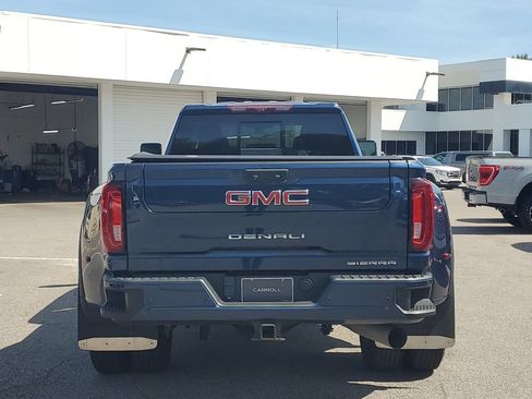 Used 2022 GMC Sierra 3500 Denali w/ Denali Ultimate Package AWD/4WD image 5