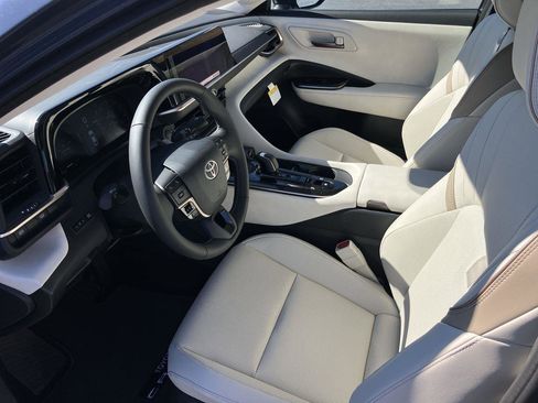 New 2026 Toyota Crown image 9