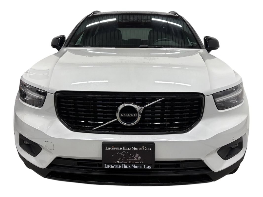 Used 2020 Volvo XC40 T5 R-Design AWD/4WD image 9