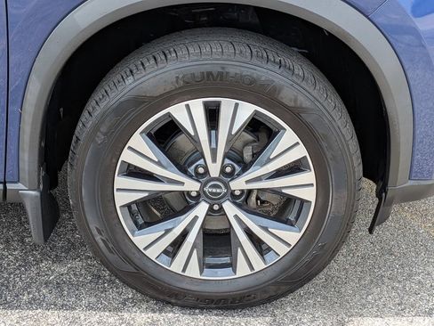 Used 2022 Nissan Rogue SV AWD/4WD image 9