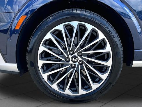 Certified 2026 Hyundai Palisade Calligraphy FWD image 19