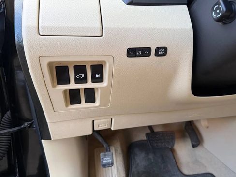 Used 2013 Lexus RX 350 FWD w/ Premium Pkg image 48