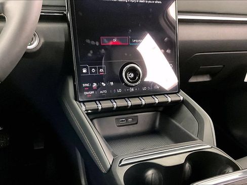 New 2026 GMC Terrain AT4 w/ Convenience Package III AWD/4WD image 6