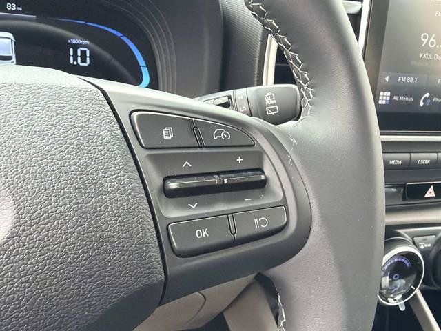 New 2026 Hyundai Venue SEL FWD image 18