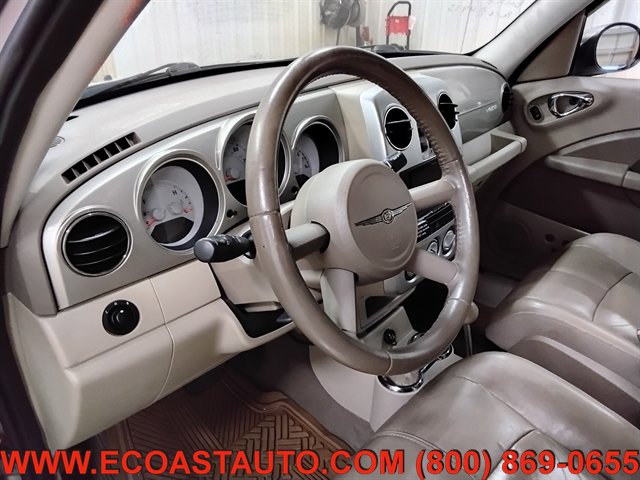 Used 2006 Chrysler PT Cruiser Limited FWD image 11
