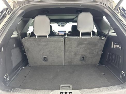 Used 2025 Ford Explorer ST-Line w/ Premium Package AWD/4WD image 84