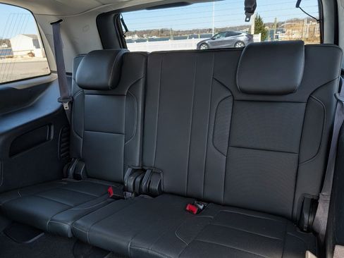 Used 2017 Chevrolet Tahoe Premier AWD/4WD image 15