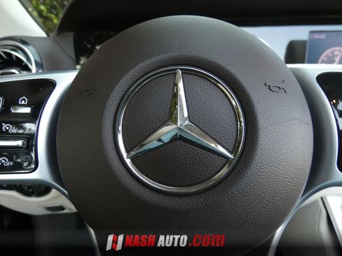 Used 2019 Mercedes-Benz E 450 4MATIC Cabriolet image 57