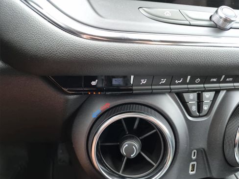 New 2026 Chevrolet Blazer LT w/ Convenience Package image 17