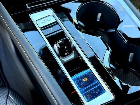 New 2026 Volkswagen Atlas Cross Sport SE image 15