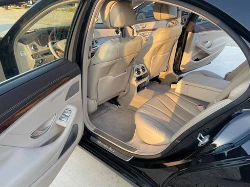 Used 2014 Mercedes-Benz S 550 Sedan image 20