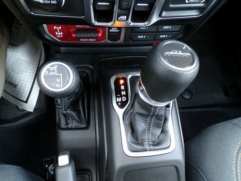 New 2026 Jeep Gladiator Willys image 24