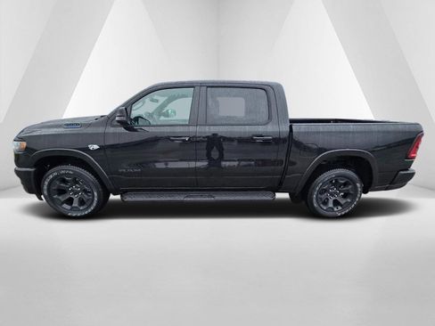 New 2026 RAM 1500 4x4 Crew Cab image 4