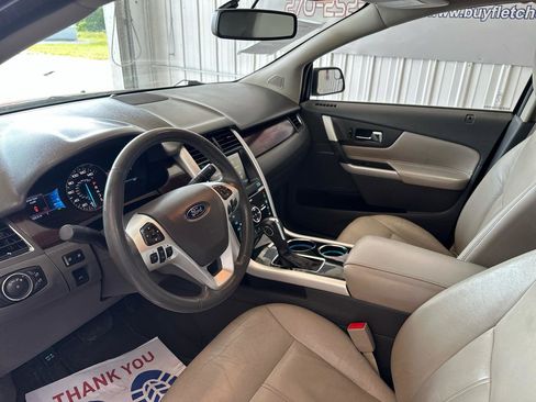Used 2014 Ford Edge Limited w/ Equipment Group 301A FWD image 10