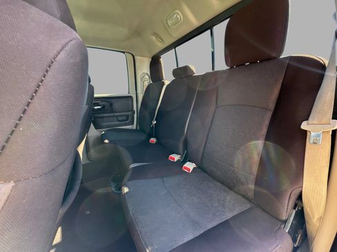 Used 2018 RAM 1500 Big Horn RWD image 33