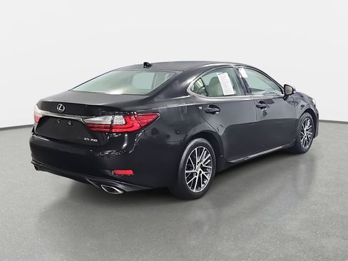 Used 2017 Lexus ES 350 ES 350 image 5