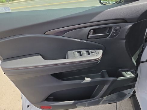 New 2025 Honda Ridgeline TrailSport image 17